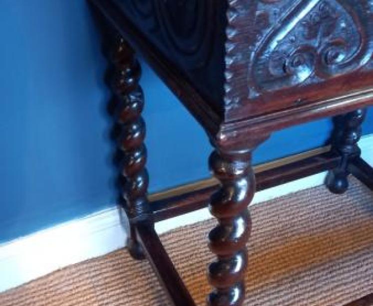 Rare Early 17th Century Oak Bible Box on Stand - Image 4