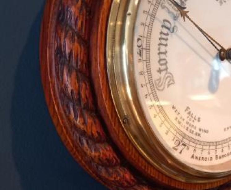 Antique Large Polished Oak Ship's Barometer - Image 4