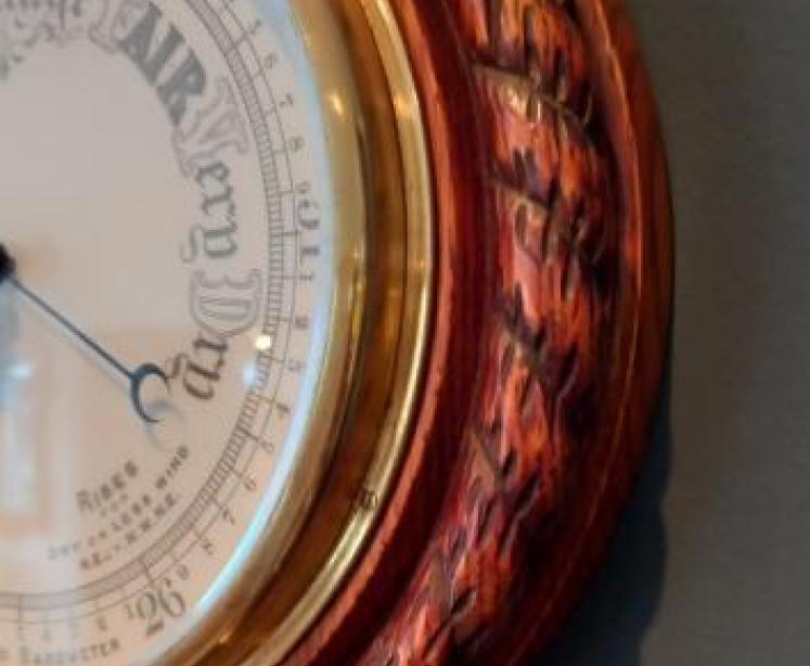 Antique Large Polished Oak Ship's Barometer - Image 5