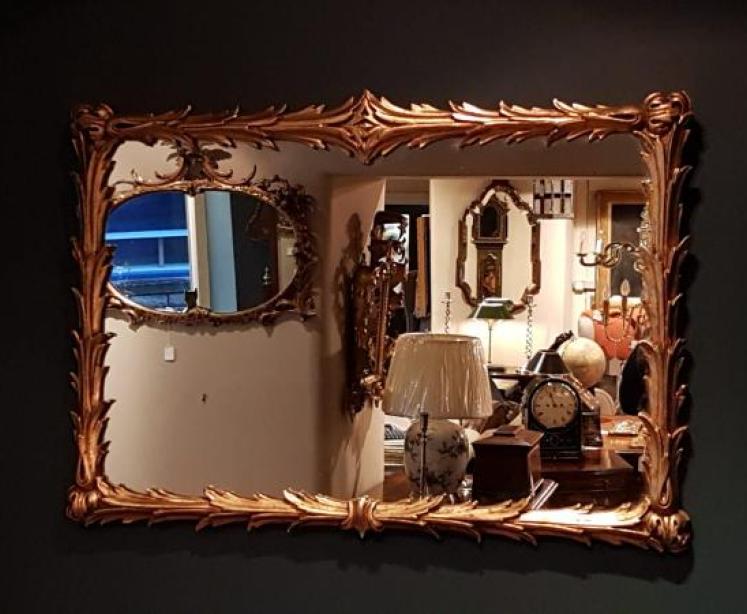 Stylish Victorian Leaf Design Gilt Mirror - Image 1