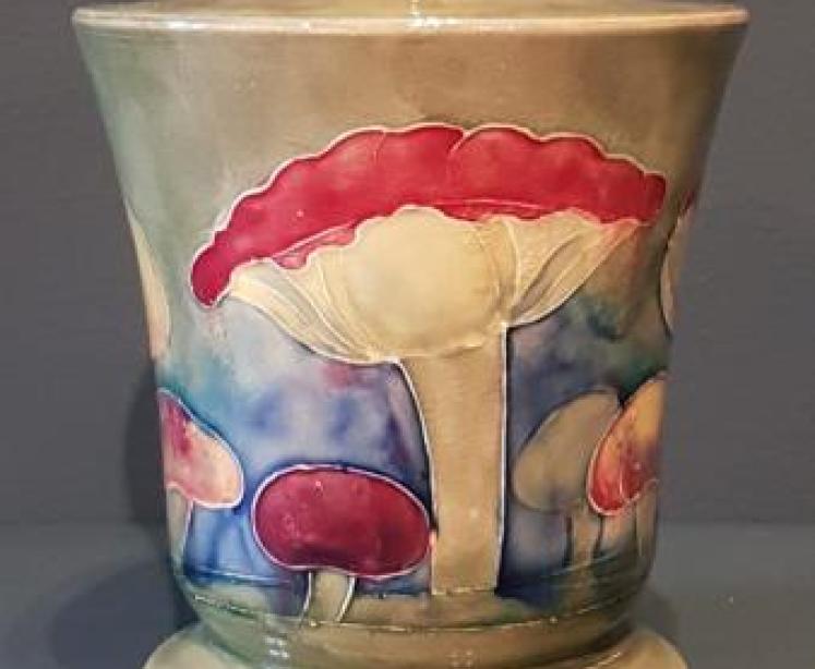 Moorcroft Claremont Humidor - Image 1