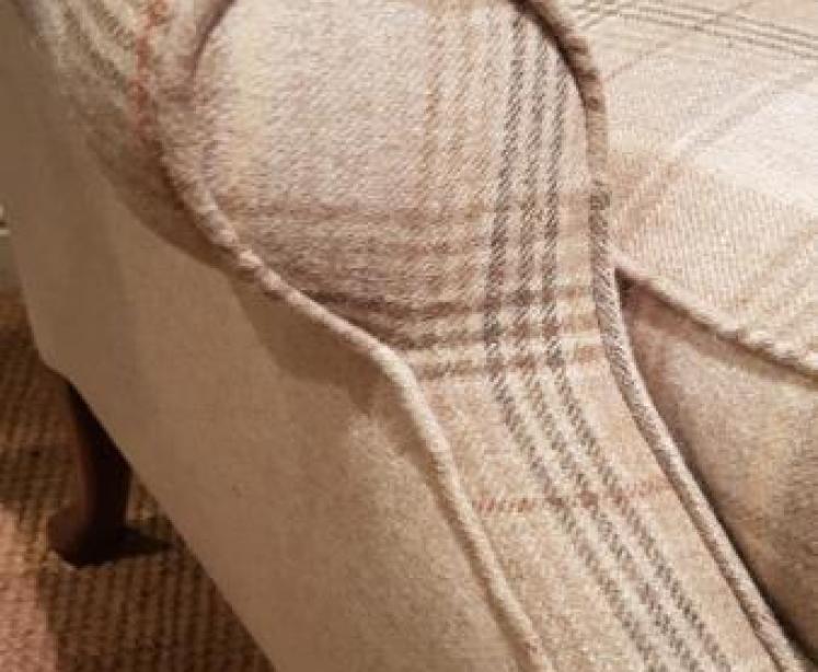 Stylish Victorian Wing Back Arm Chair - Image 4