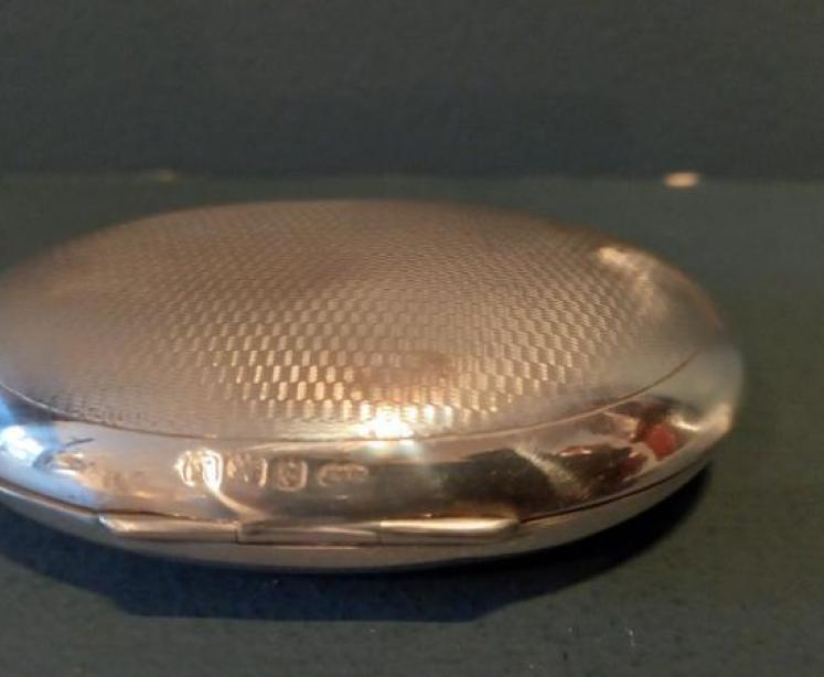George V Period Silver Oval Pocket Snuff Box - Image 2