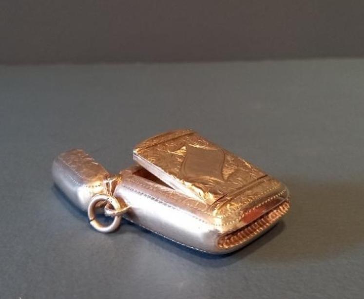 Edwardian Silver Engraved Stamp & Vesta Case - Image 6