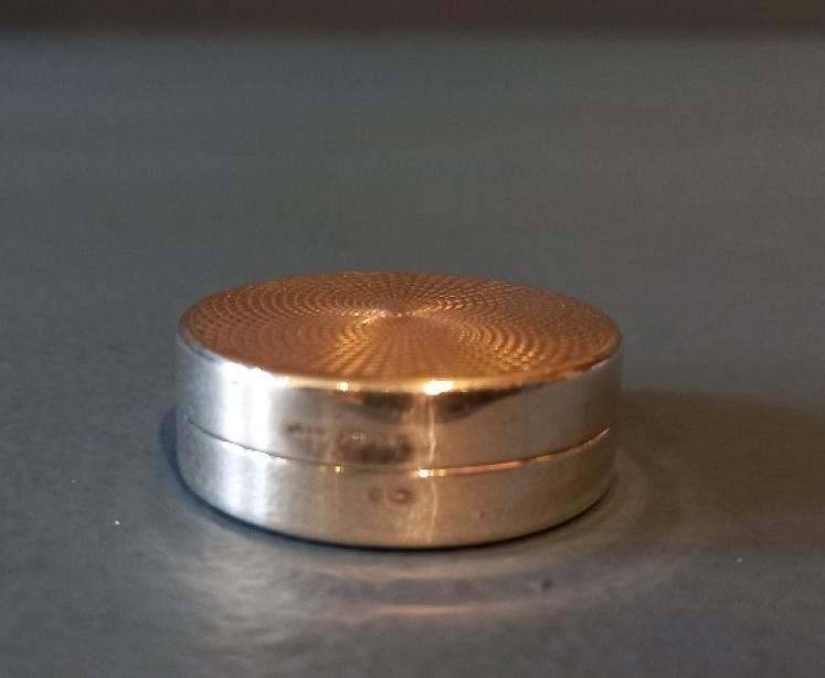 Art Deco Silver Engine Turned Tape Measure - Image 6