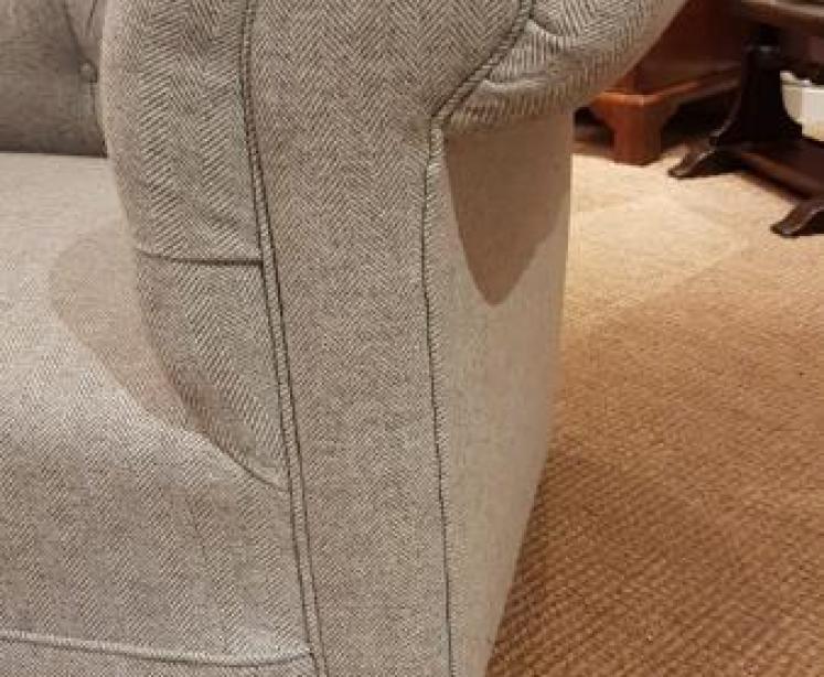 Victorian Chesterfield Sofa - Image 3