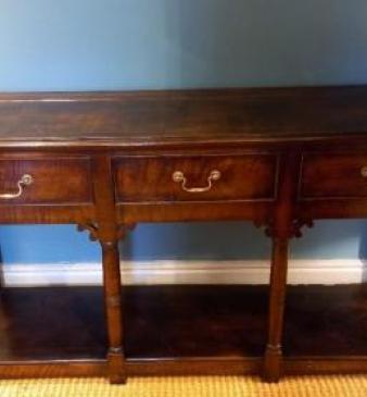 Mid Georgian Oak Open Pot Board Dresser