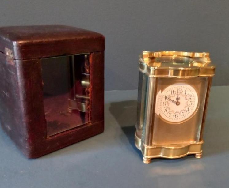 Fine Antique Serpentine Shaped Carriage Clock in Case - Image 2