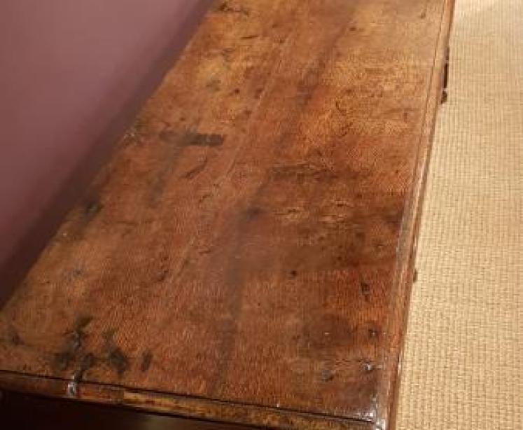 Superb George II Period Oak Dresser - Image 4