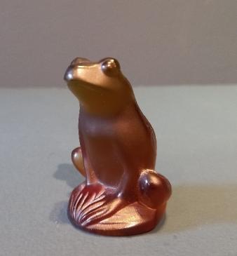 Lalique Amber Opalescent Sitting Frog
