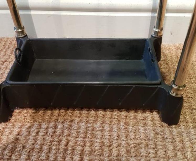 Victorian Brass and Cast Iron Stick Stand - Image 4