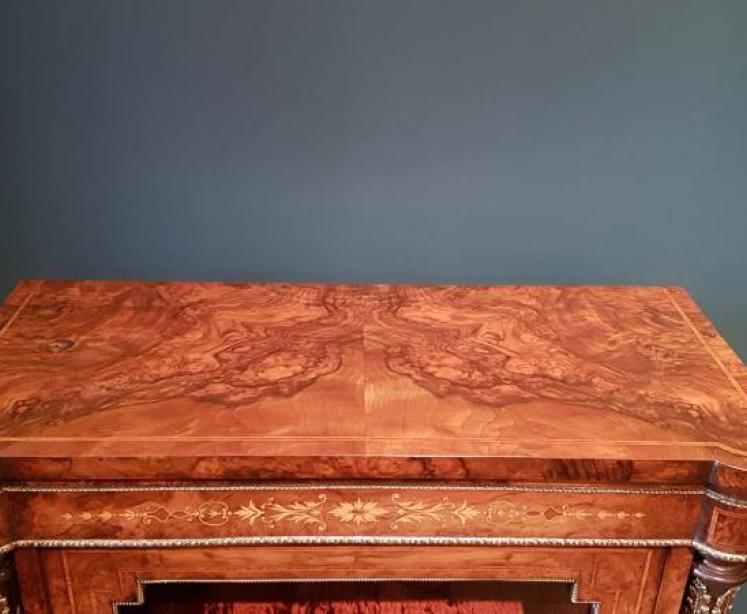 Fine Inlaid Walnut Side Cabinet - Image 3