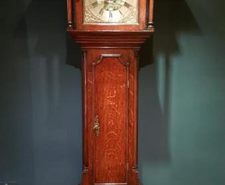 George III Oak Centre Second Sweep Longcase Clock - Image 1