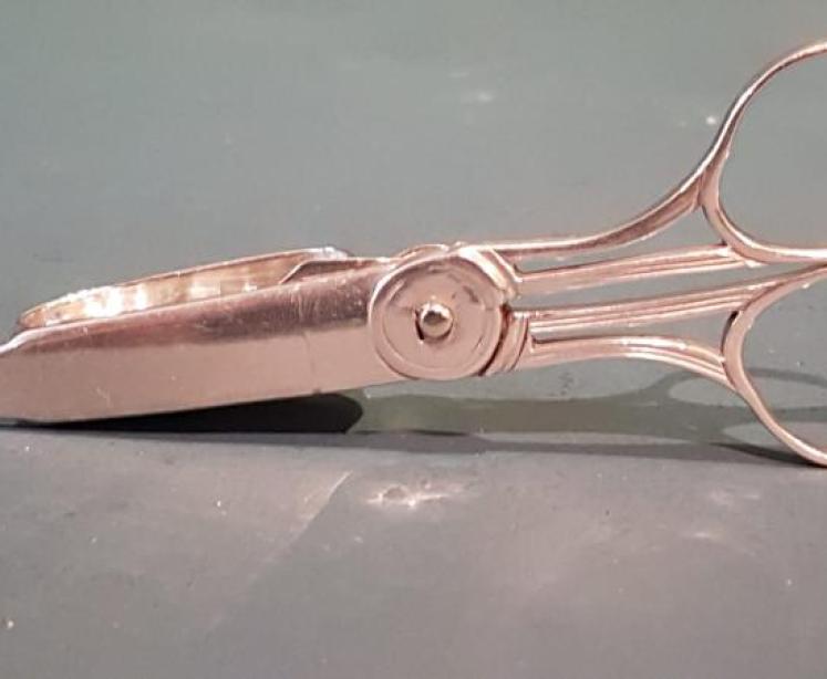 Pair of George III Silver Candle Snuffers - Image 2