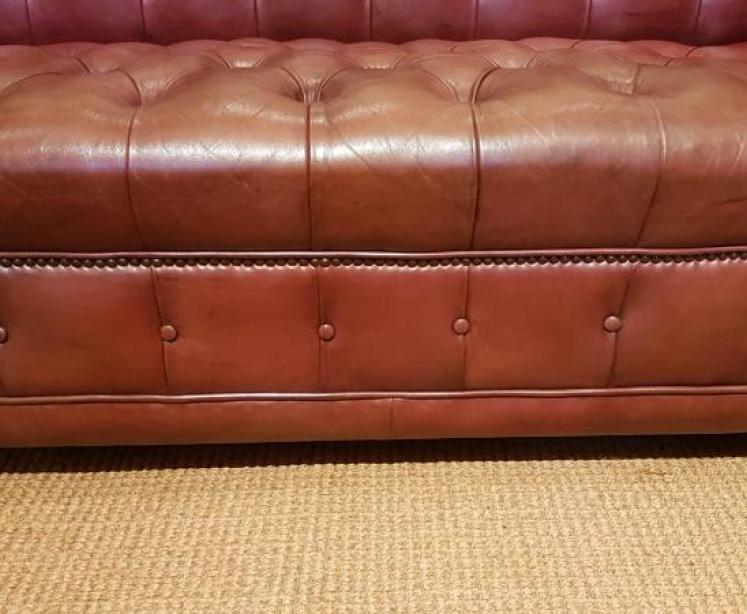 Quality 1930's Leather Chesterfield Sofa - Image 5