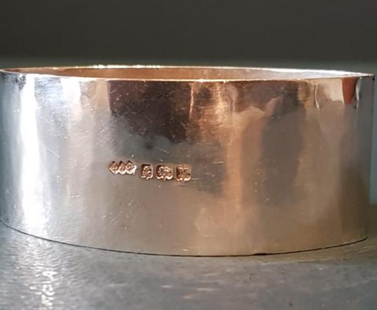 Liberty Planished Silver Moonstone Napkin Ring - Image 4