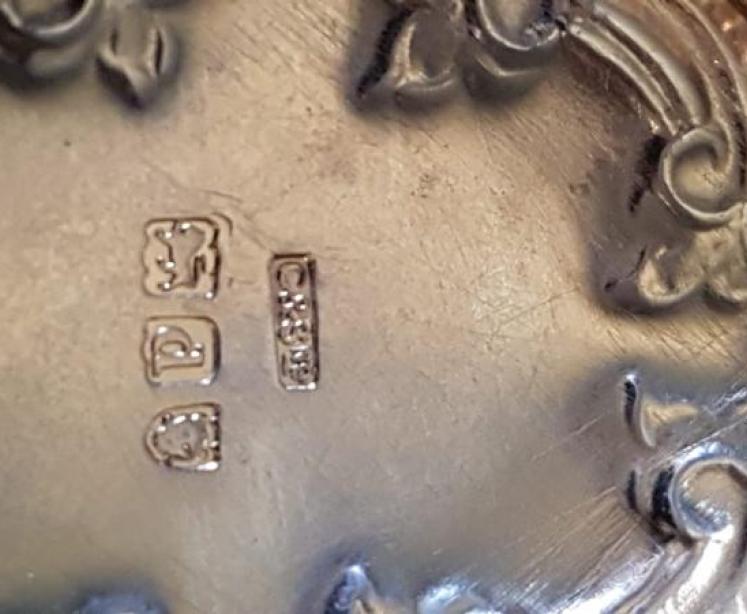 Victorian Lozenge Shaped Silver Box - Image 3