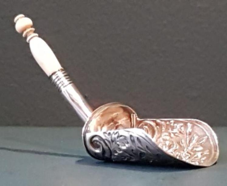 Victorian Silver Tea Scoop - Image 7