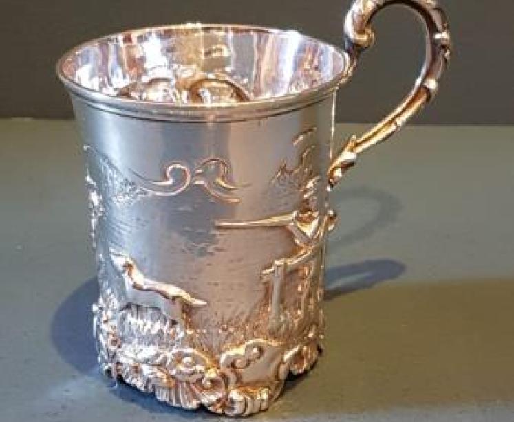 Fine Quality Victorian Silver Tankard with Pheasant Shooting Scene - Image 4