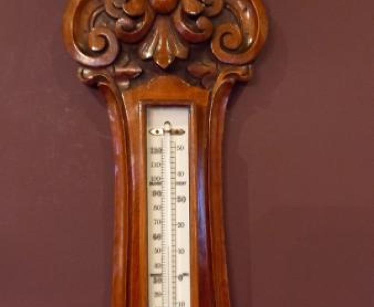 Victorian Polished Oak Porcelain Dial Banjo Barometer - Image 3