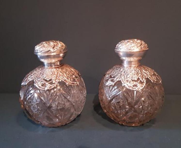 Matching Pair of Silver Topped Scent Bottles - Image 1