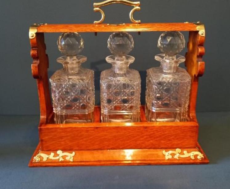 Late Victorian Polished Oak Three Bottle Tantalus - Image 7