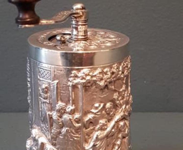 Victorian Silver Pepper Grinder - Image 7