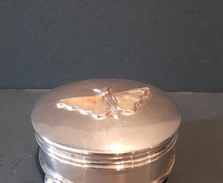 Silver Ring Box with Mother of Pearl Butterfly - Image 1