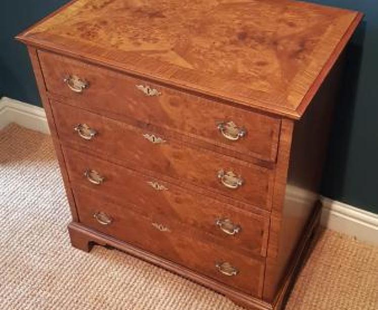 Small Edwardian Burr Walnut Chest of Drawers - Image 4