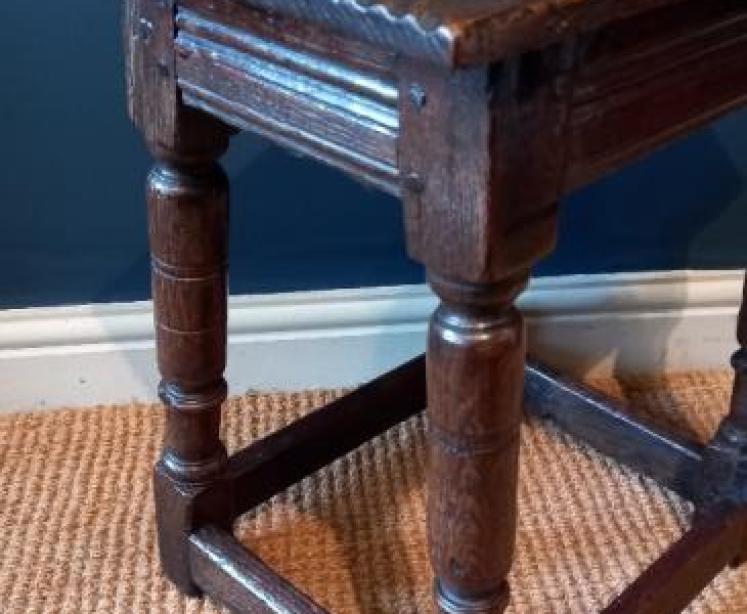 William & Mary Period Oak Joint Stool c.1700  - Image 4