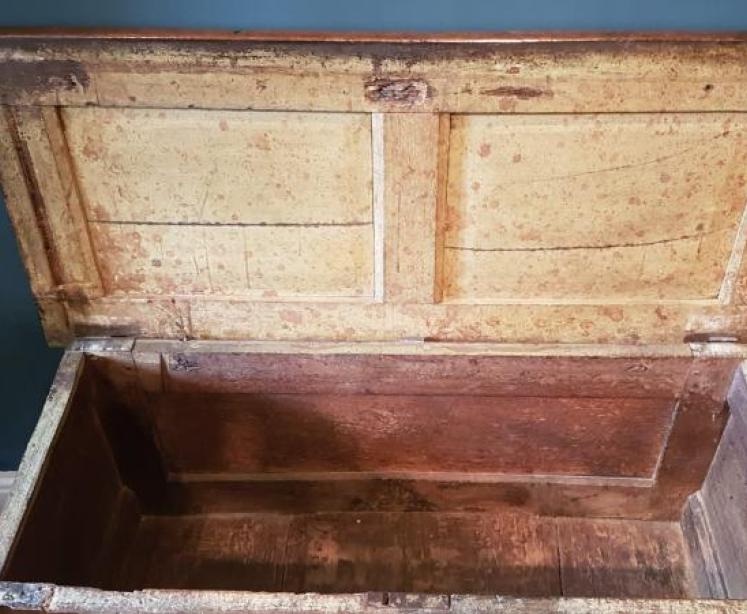 George I Oak Coffer - Image 4