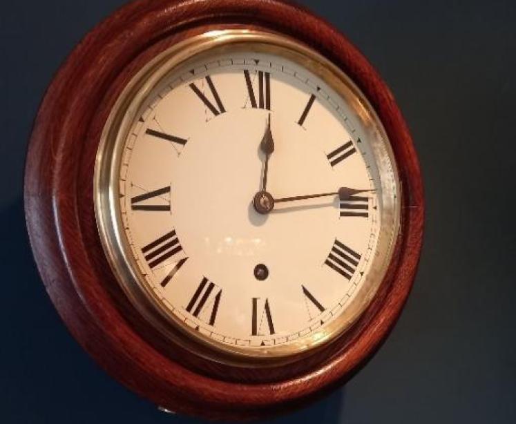 Small Late Victorian 8" Dial Oak Cased Wall Clock - Image 1