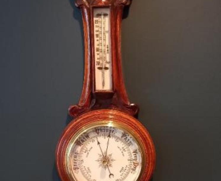 Mid Victorian Foliage Carved Banjo Barometer - Image 1
