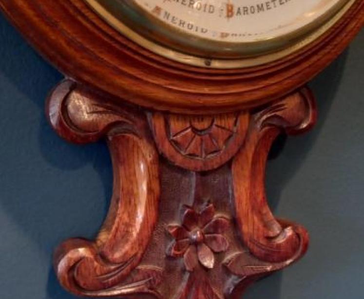 Mid Victorian Foliage Carved Banjo Barometer - Image 6