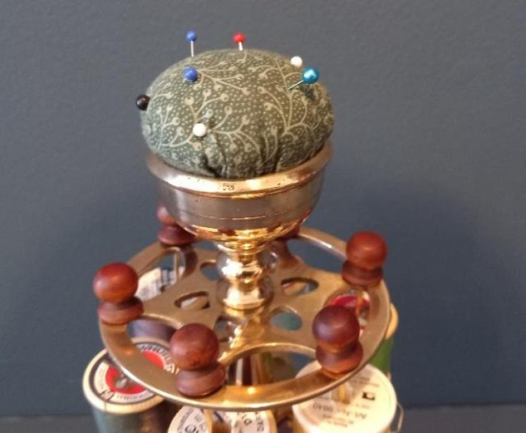 Mid Victorian Cast Brass Bobbin Stand - Image 2