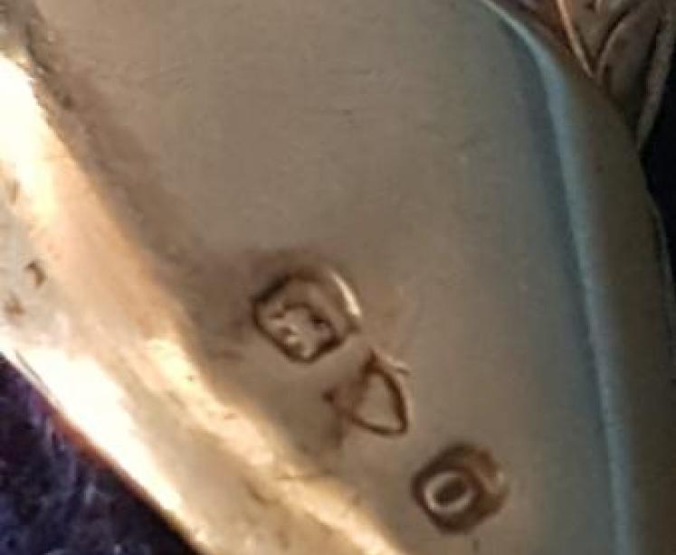 Silver Deer Hoof Pin Cushion  - Image 3