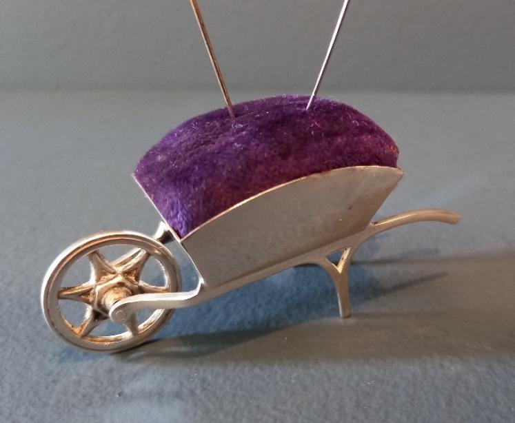 Edwardian Period Silver Wheelbarrow Pin Cushion - Image 3