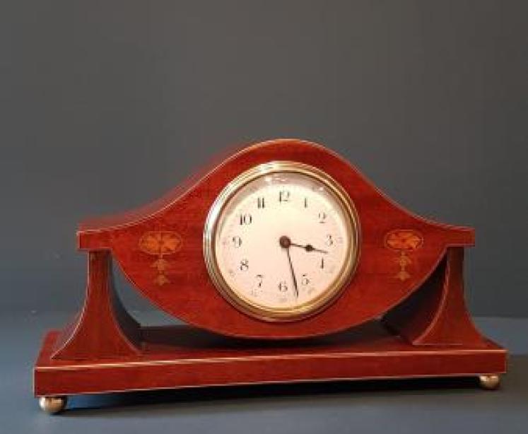 Fine Quality Edwardian Inlaid Mahogany Mantel Clock - Image 1
