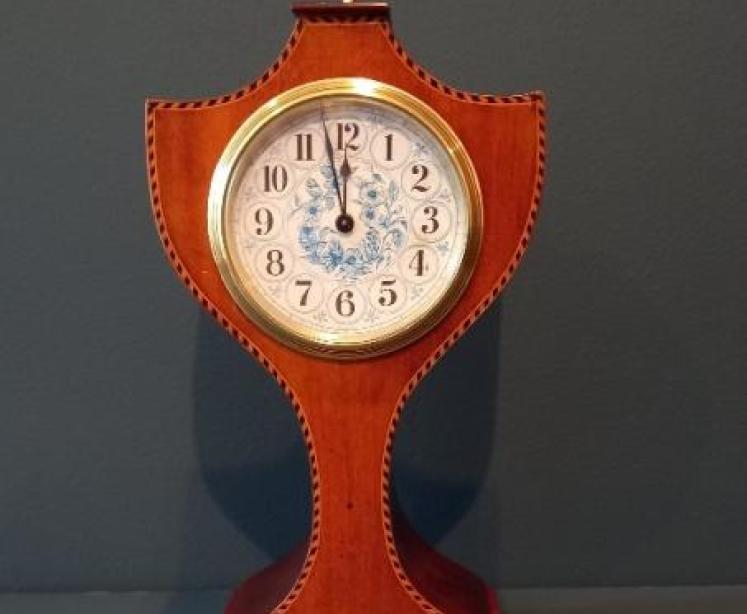 Fine Edwardian Herringbone Inlaid Mantel Clock - Image 1