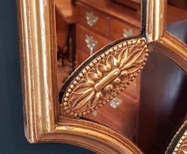 Victorian Timber Gilt Segmented Mirror - Image 3