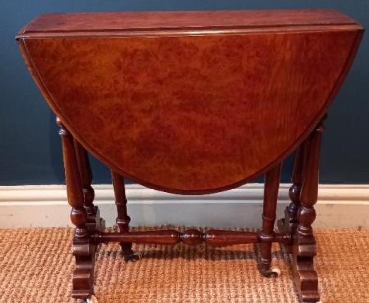 Mid Victorian Figured Walnut Baby Sutherland Table - Image 7