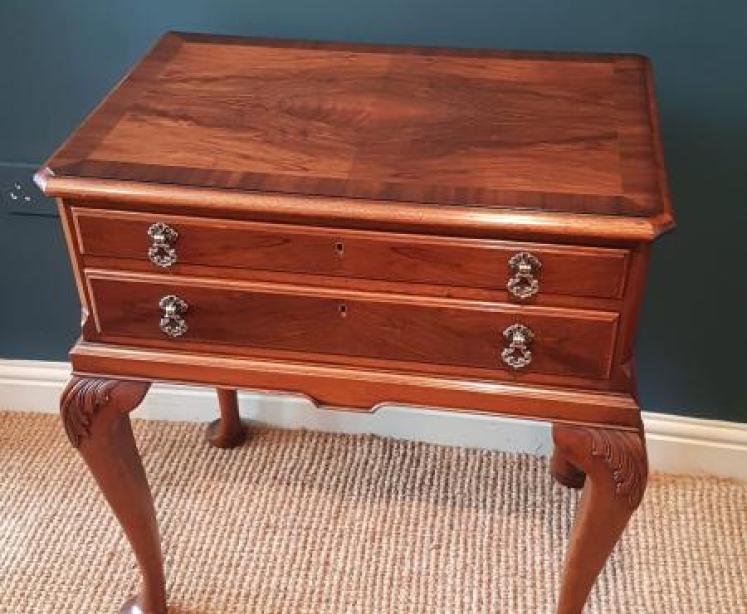 Canteen of Cutlery in Walnut Side Table - Image 7