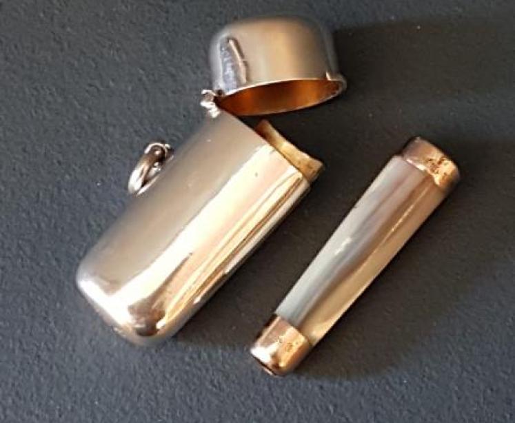 Aspreys Silver and Gold Sheroot Holder and Case  - Image 1