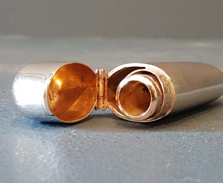 Aspreys Silver and Gold Sheroot Holder and Case  - Image 5