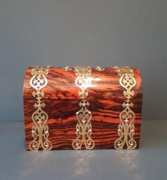 Fine Quality Early Victorian Coromandel Tea Caddy 