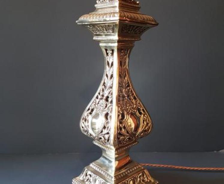 Edwardian Cast Brass Table Lamp - Image 6