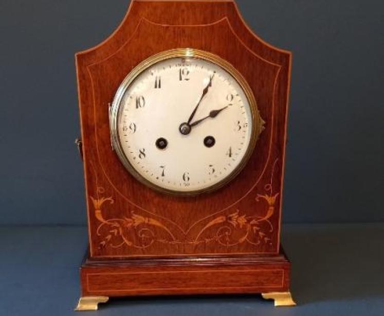 Fine Victorian Rosewood Inlaid Striking Mantel Clock - Image 1