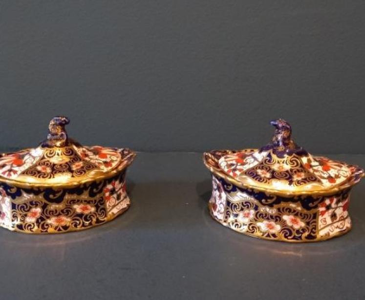 George V Period Royal Crown Derby 6 Piece Dressing Table Set - Image 3