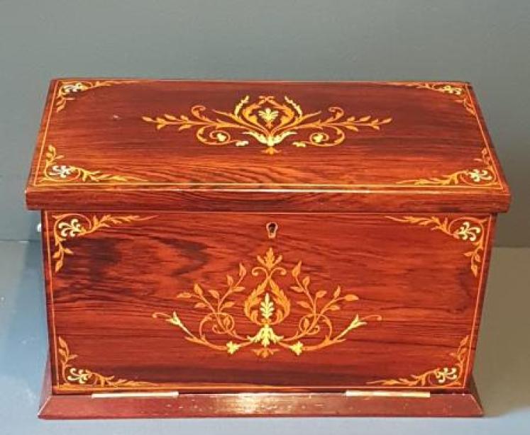 Fine Quality Inlaid Rosewood Stationary Box - Image 4