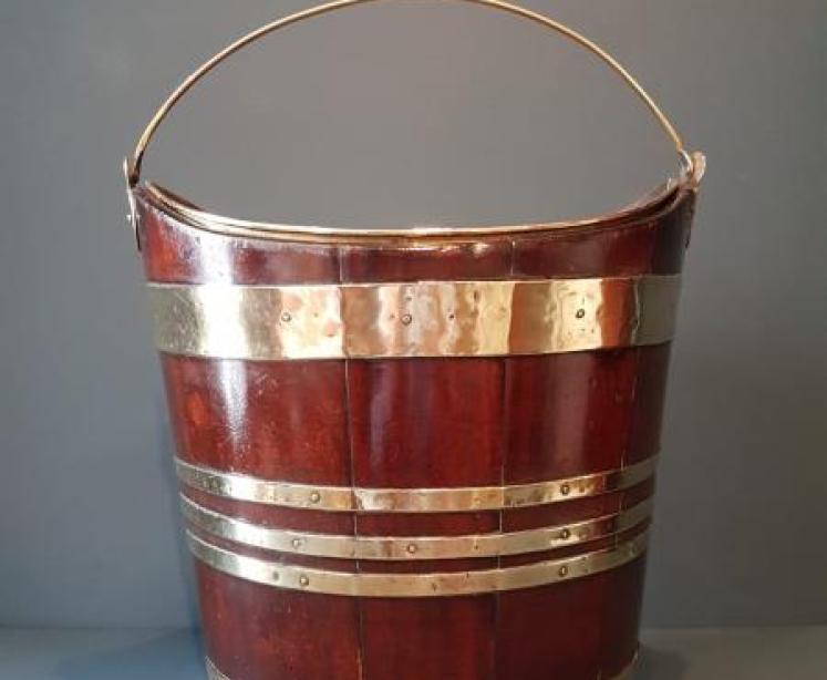 George III Mahogany Peat Bucket  - Image 3